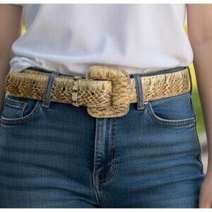 Vintage Genuine Snakeskin Western Belt Boho Cowgirl Cream Python